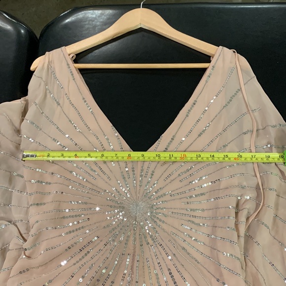 Beautiful pink sequin top - Picture 6 of 6